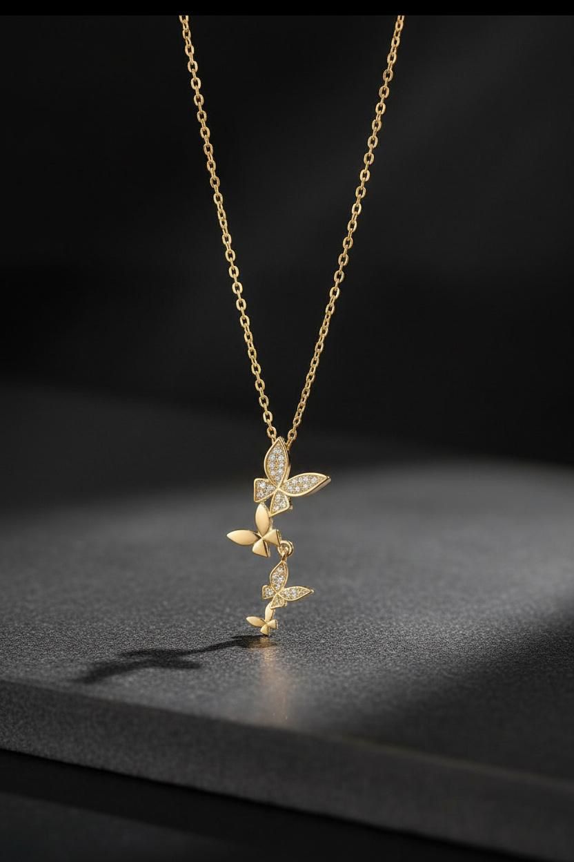 ✨️Collar Mariposas Doradas
