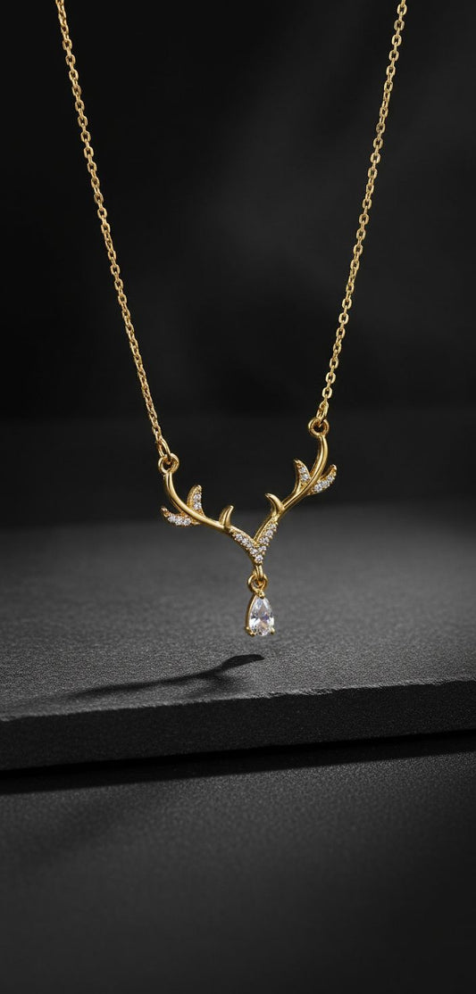 ✨Collar Ciervo con Gota de Cristal