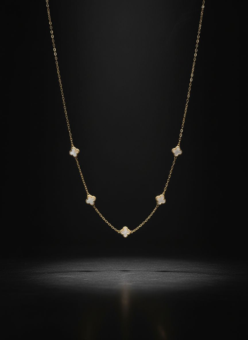 ✨ Collar Trébol Blanco Real