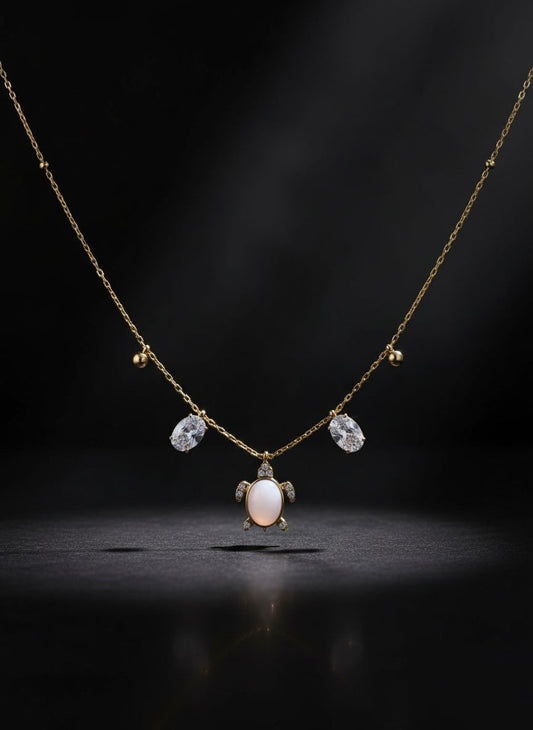 ✨ Collar Tortuga Perla Dorada