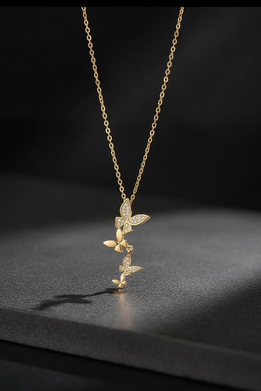 ✨️Collar Mariposas Doradas